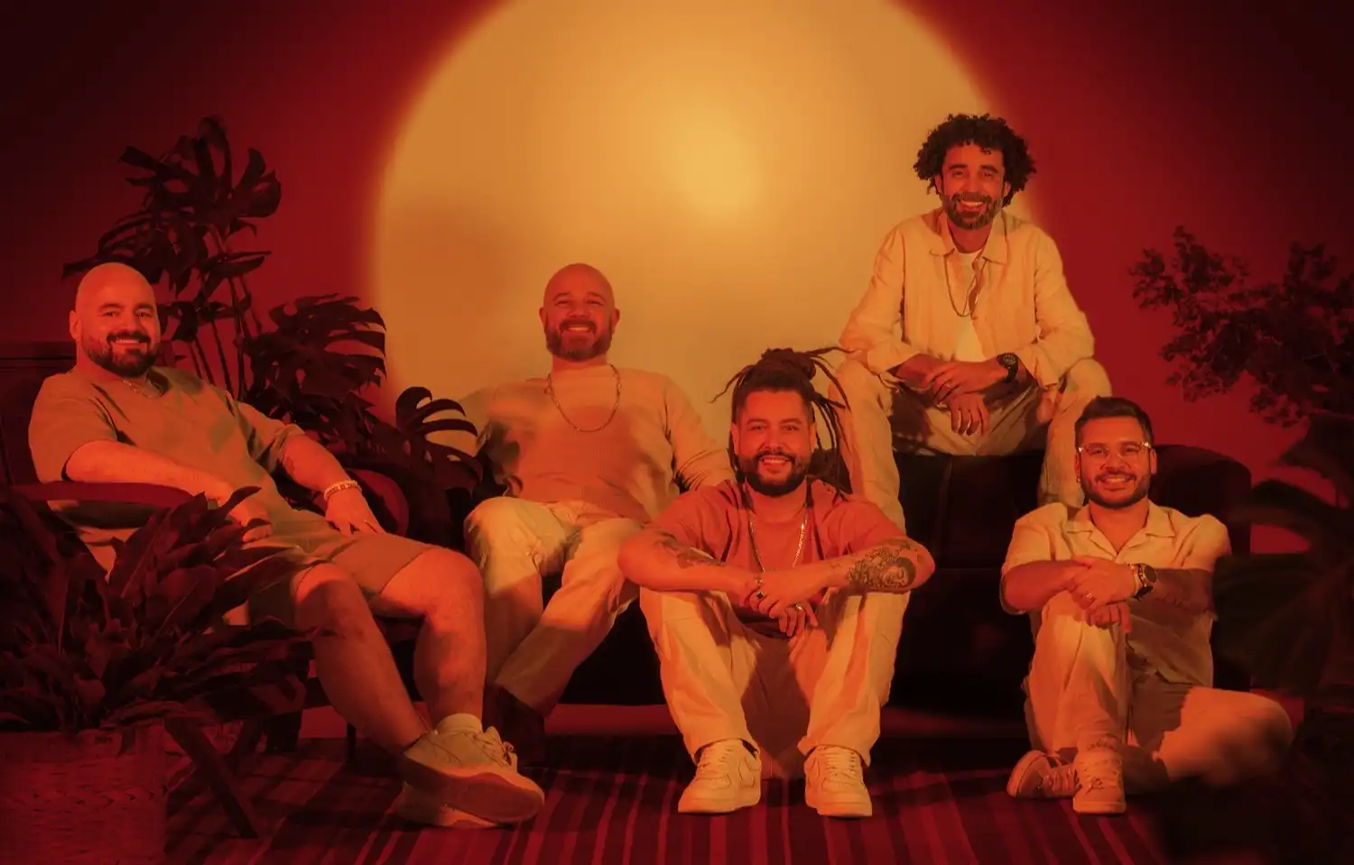 Imagem de Maneva traz show intimista “Tudo Vira Reggae” a Salvador em maio