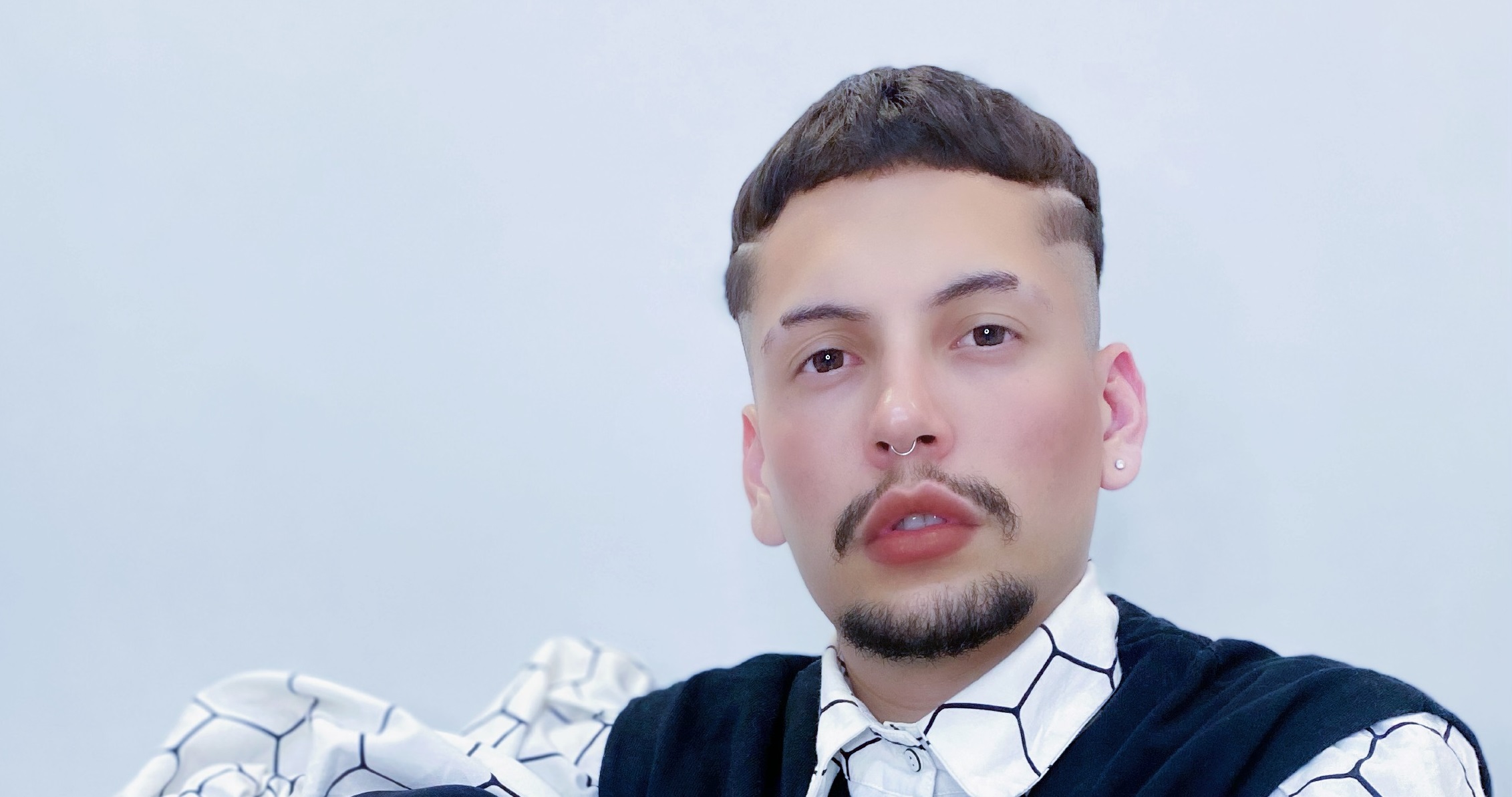 Imagem de Estilista baiano traz análise sobre looks da Madonna na "Celebration Tour"