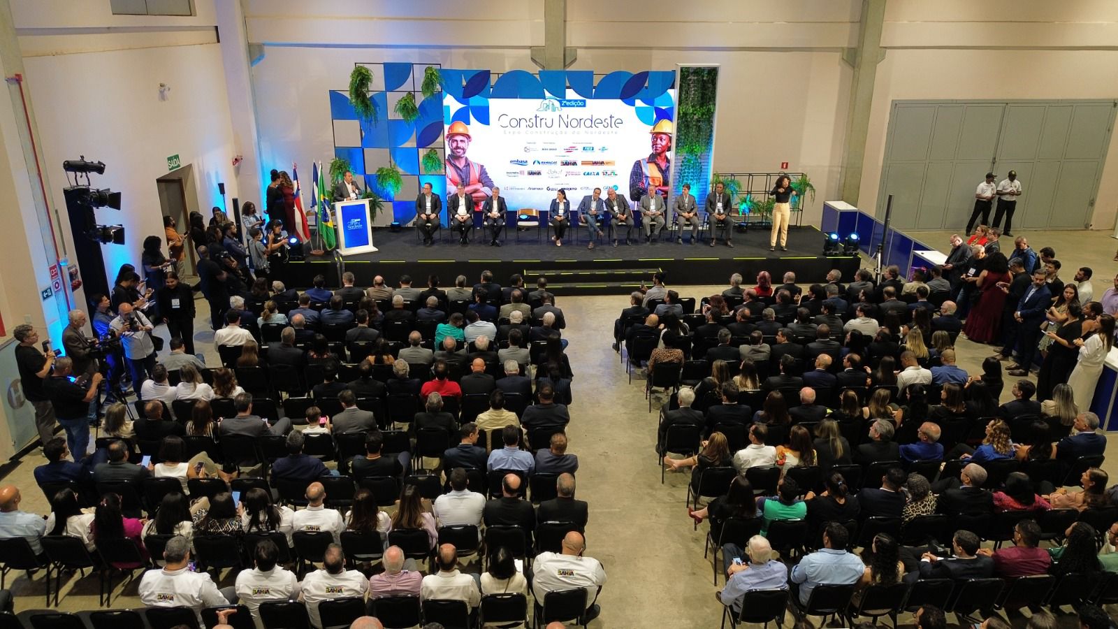 Imagem de Abertura da "ConstruNordeste 2025" reúne autoridades e lideranças do setor da construção civil nesta quarta-feira (15)
