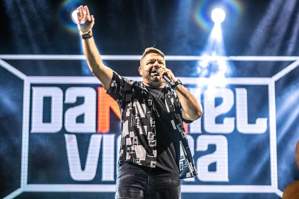 Imagem de 60 anos de Santanópolis teve show especial de Danniel Vieira