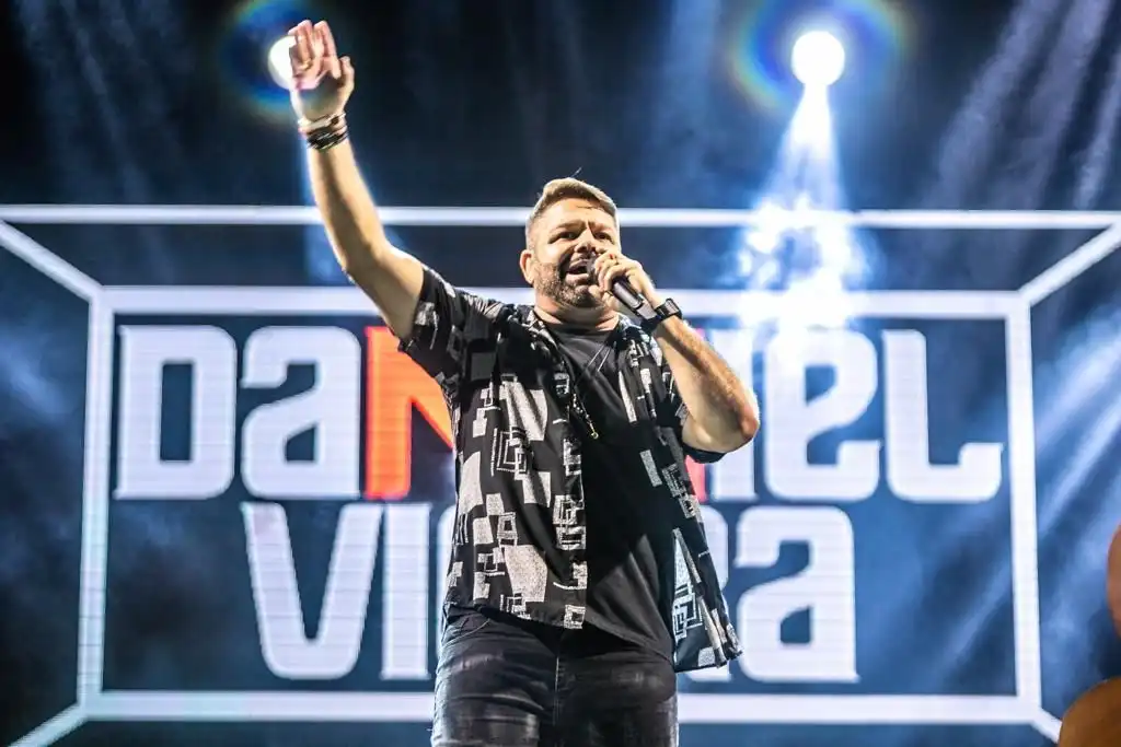 Imagem de 60 anos de Santanópolis teve show especial de Danniel Vieira