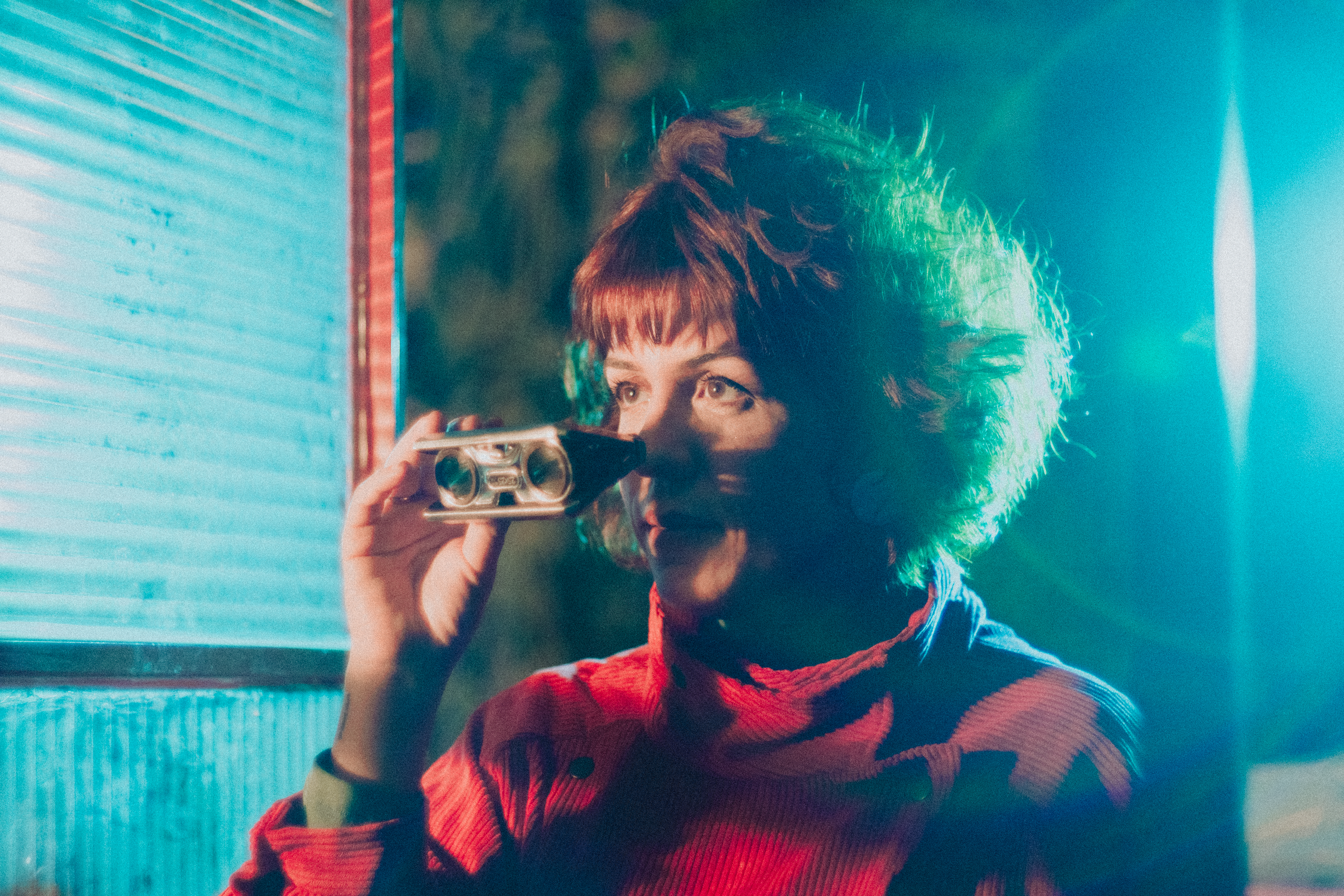 Imagem de Julia Branco lança clipe de "Baby Blue"
