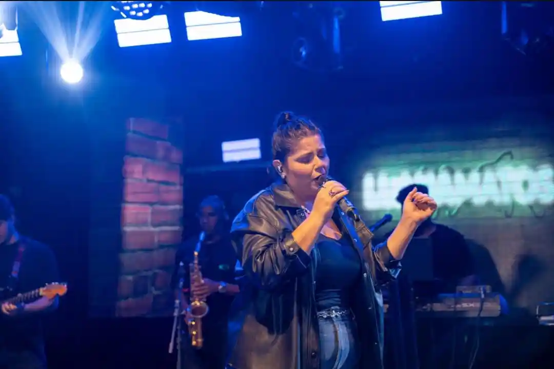 Imagem de Luana Matos fez a festa do público em Santo Antônio de Jesus
