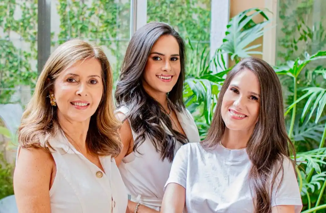 Imagem de Escritório de mãe e filhas se reposiciona e lança oficialmente a AMA Arquitetura na Bahia