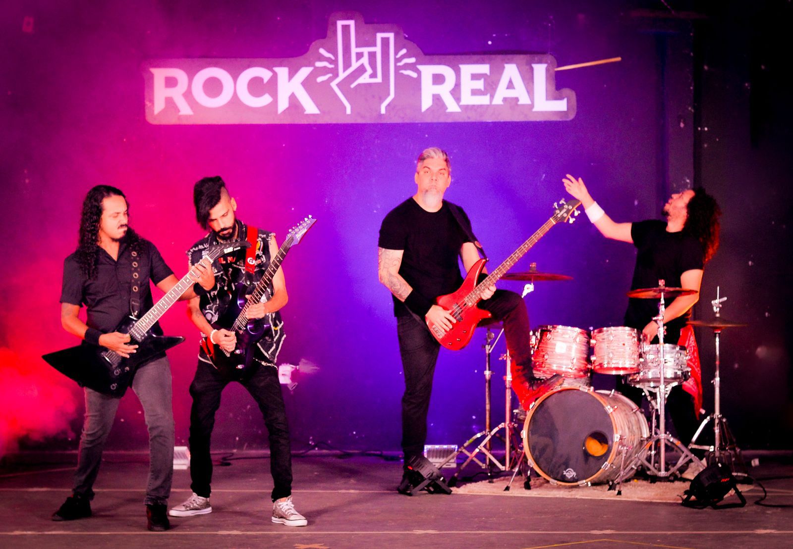 Imagem de Metallica com Orquestra? Metal Master traz show épico ao Rock Real inspirado no S&M