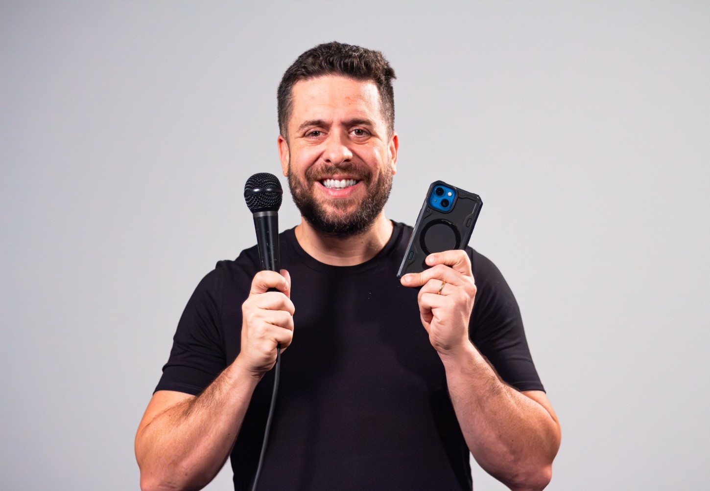 Imagem de Achismos TV transforma audiência construída na internet em operação de mídia e entretenimento