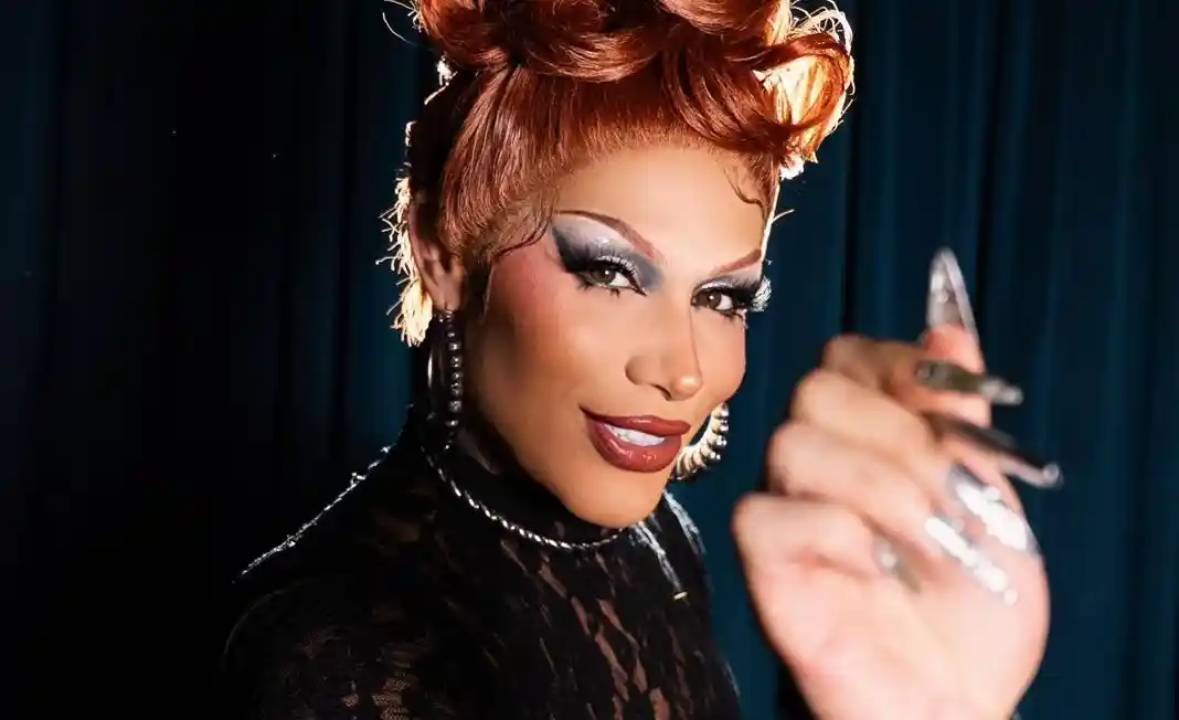 Imagem de Grag Queen comanda trio do Distrito Drag na Parada LGBTQIA+ de Brasília
