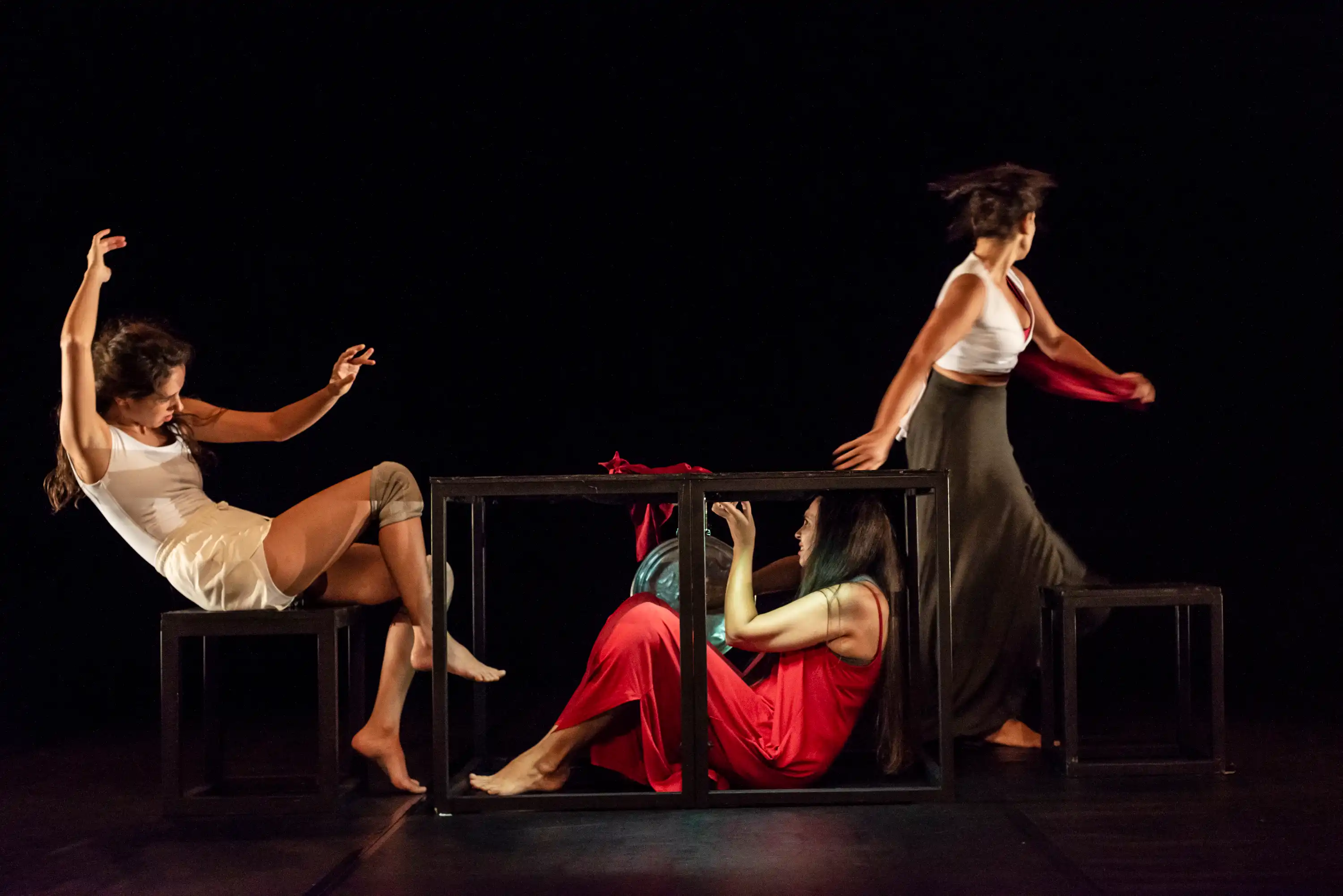 Imagem de Espetáculo bilíngue “Depois do Silêncio”, no Teatro Sesi Rio Vermelho, está com retirada antecipada de ingressos gratuitos