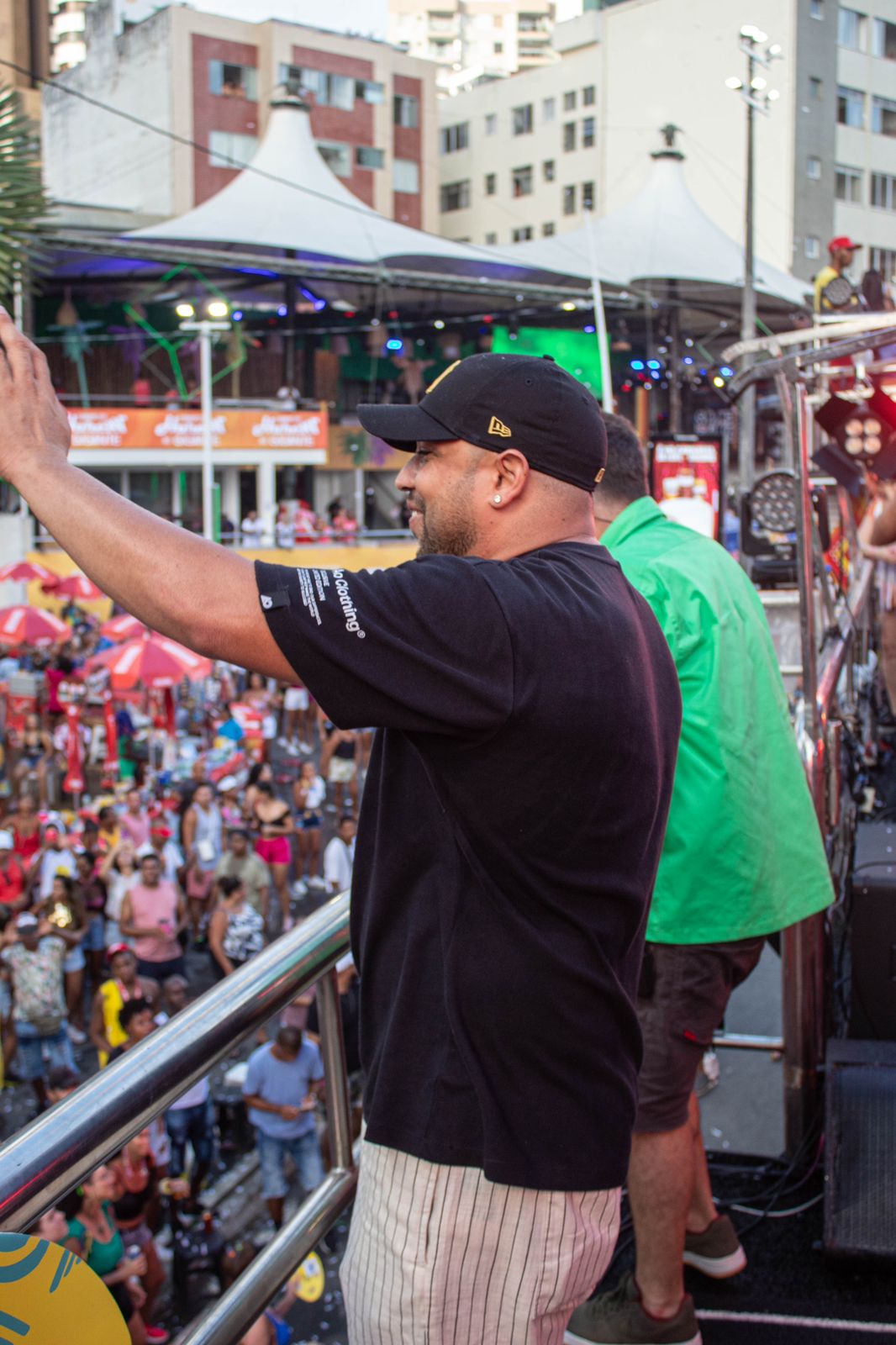 Imagem de SUCESSO: Lucas Matos celebra estreia no Carnaval de Salvador