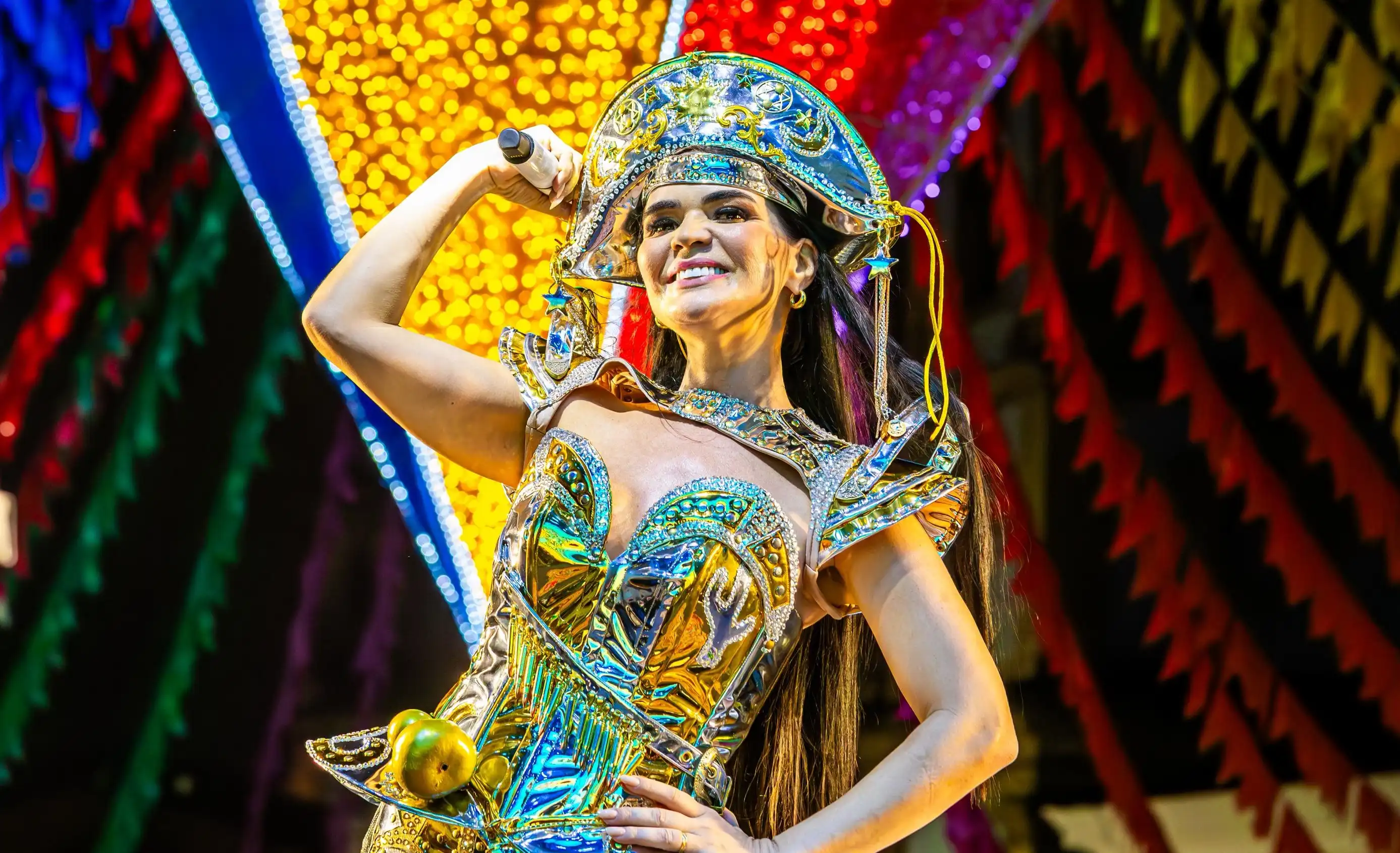 Imagem de Jeanne Lima levanta público no Pelourinho com super performance e repertório especial